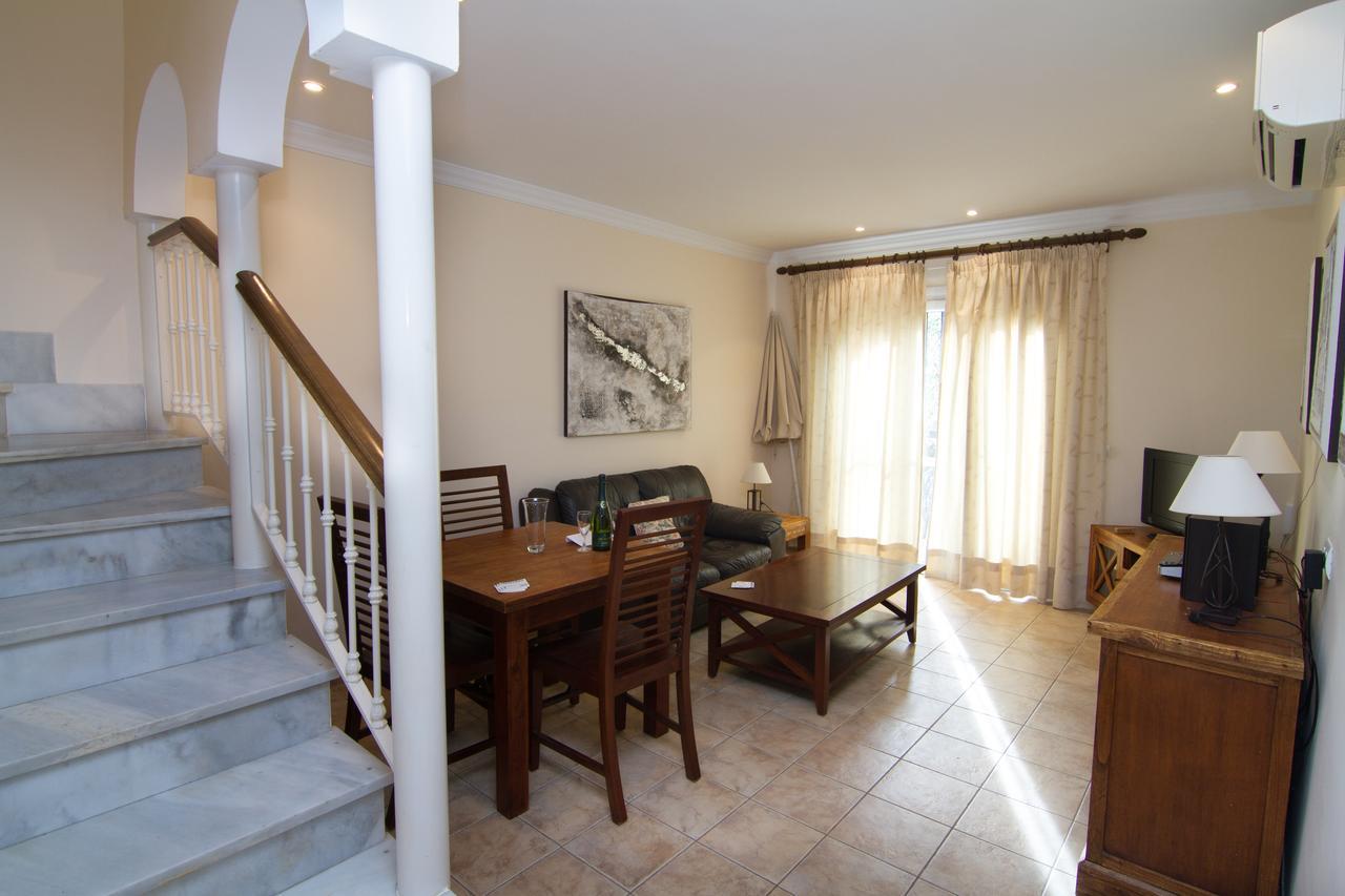 Los Pinos 19 Menyber Nerja Ngoại thất bức ảnh