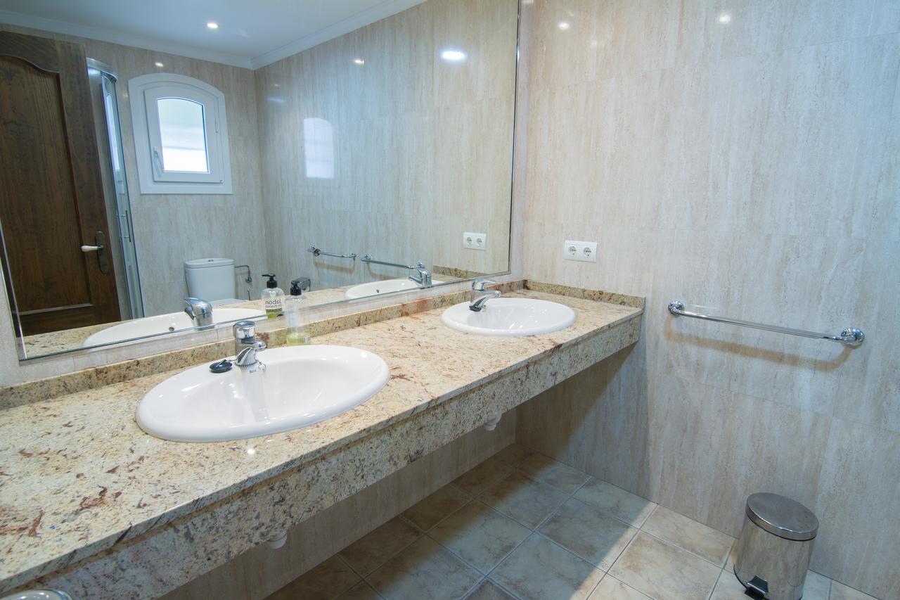 Los Pinos 19 Menyber Nerja Ngoại thất bức ảnh